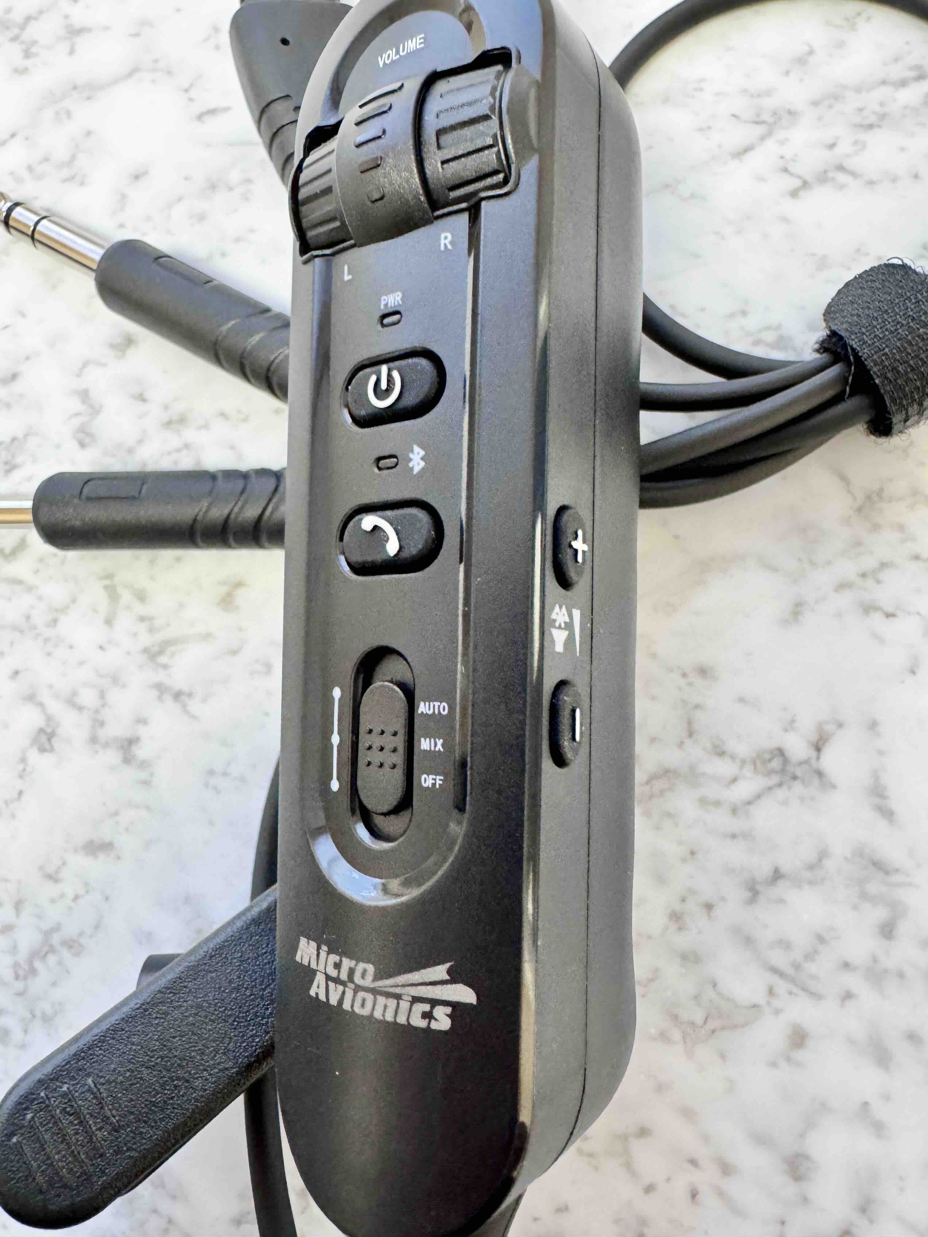 GA Icaro Solar X ANR Bluetooth Aviation Headset - MicroAvionics