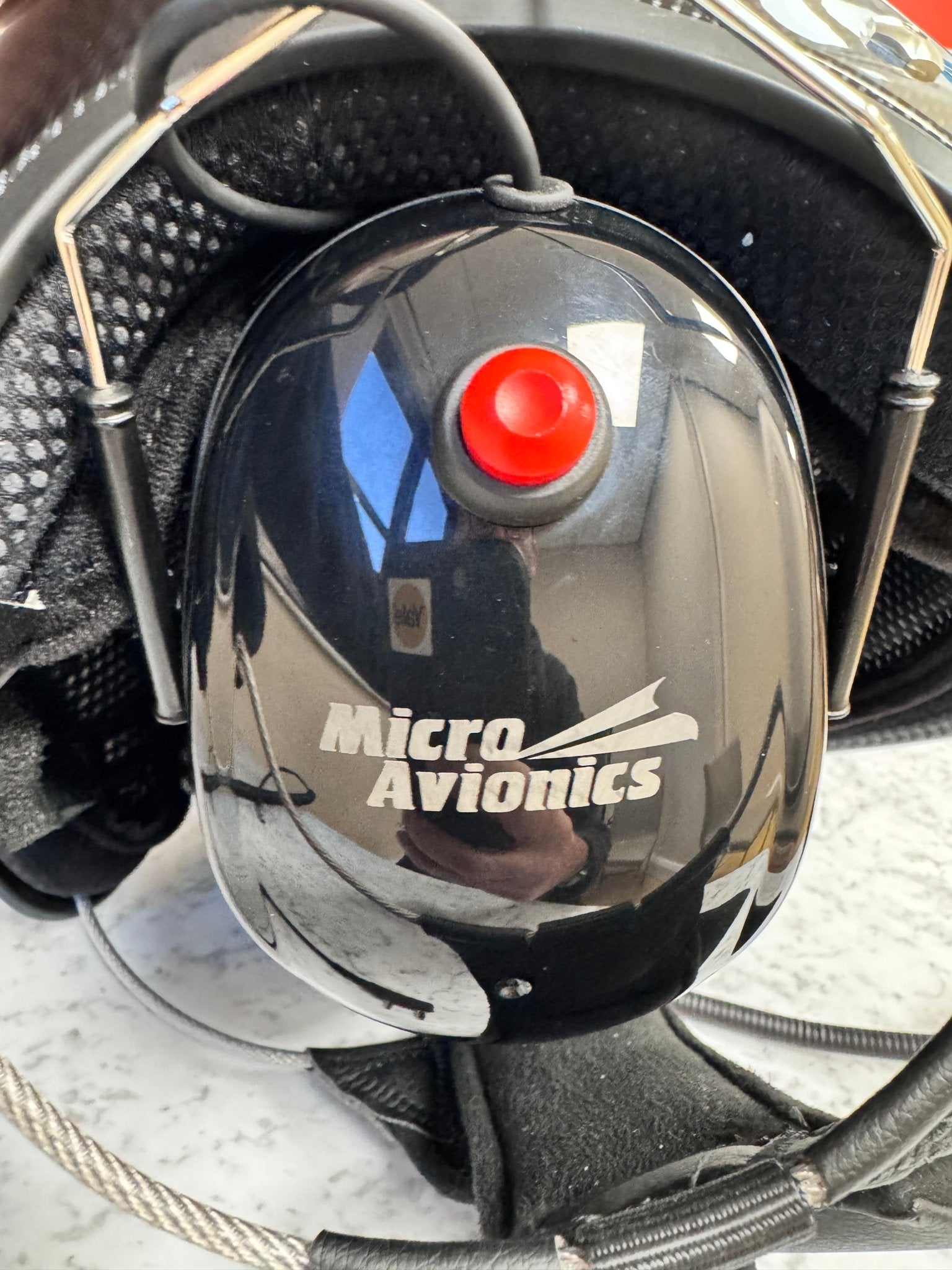 PM - 1 single seat headset - Aviation Headsets for aviation communication - MicroAvionics